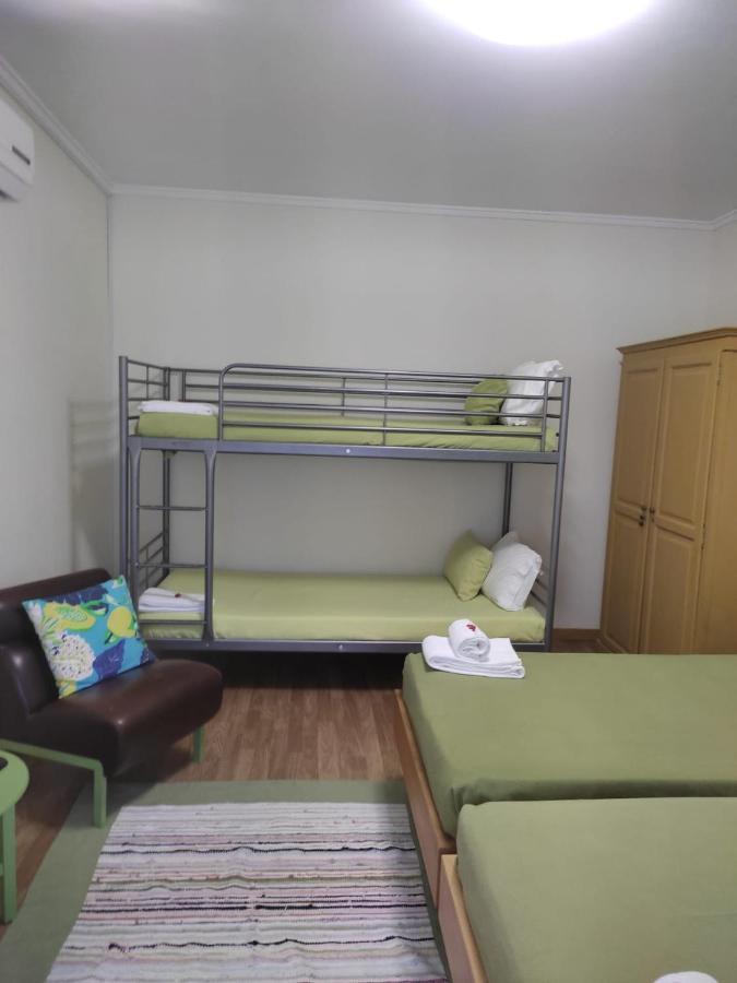 Guesthouse Casa Das Abegoarias Celorico De Basto Bagian luar foto