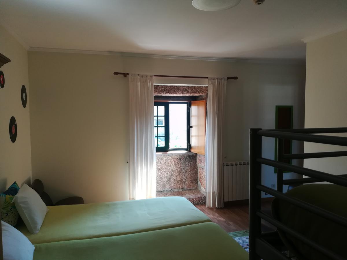 Guesthouse Casa Das Abegoarias Celorico De Basto Bagian luar foto